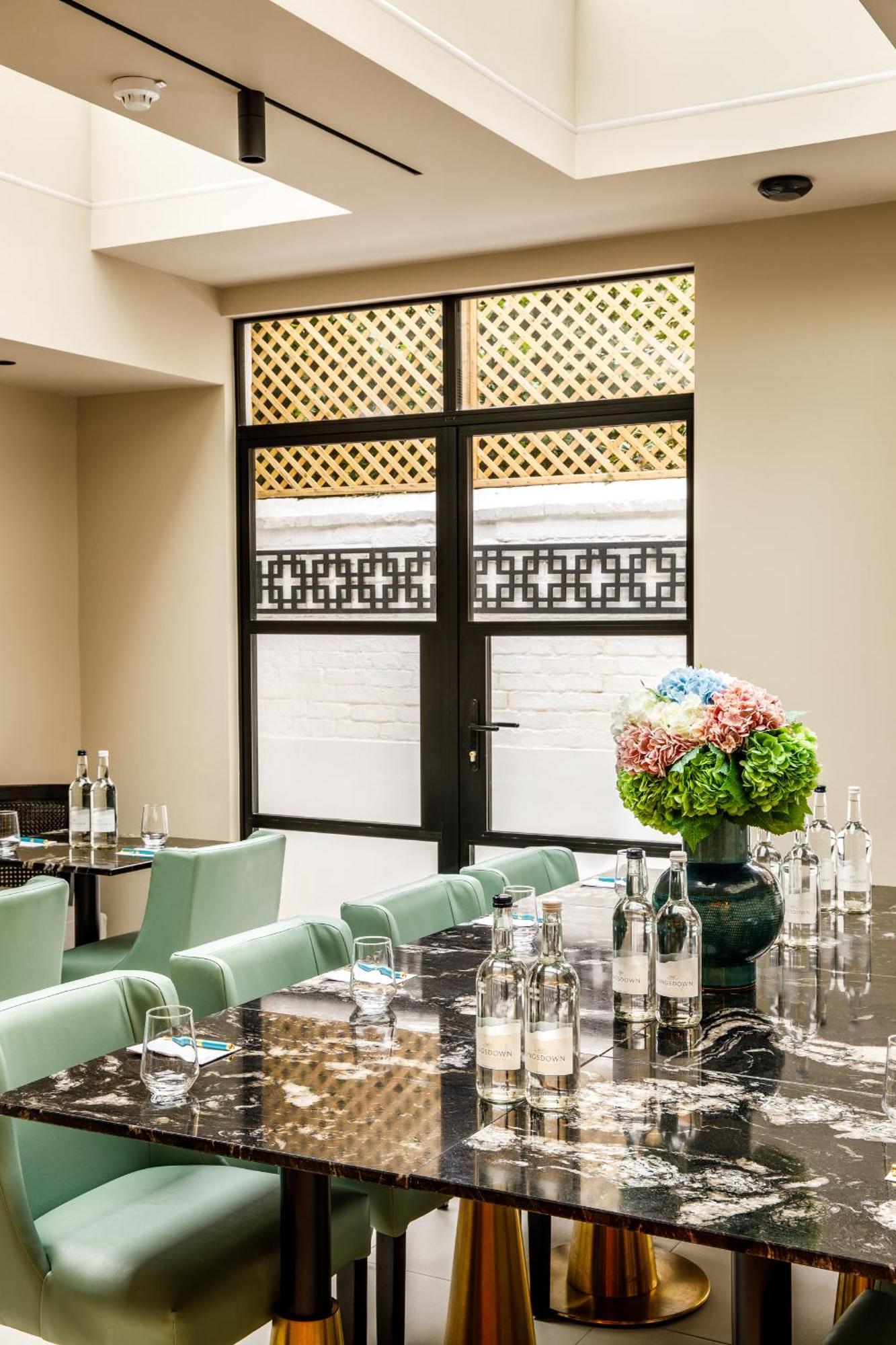 Ellen Kensington 5* London